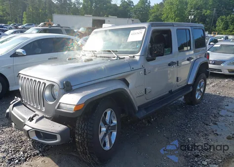 2020 Jeep Wrangler Unlimited Sahara 4X4 z USA, uszkodzony, nr VIN 1C4HJXEN1LW204563